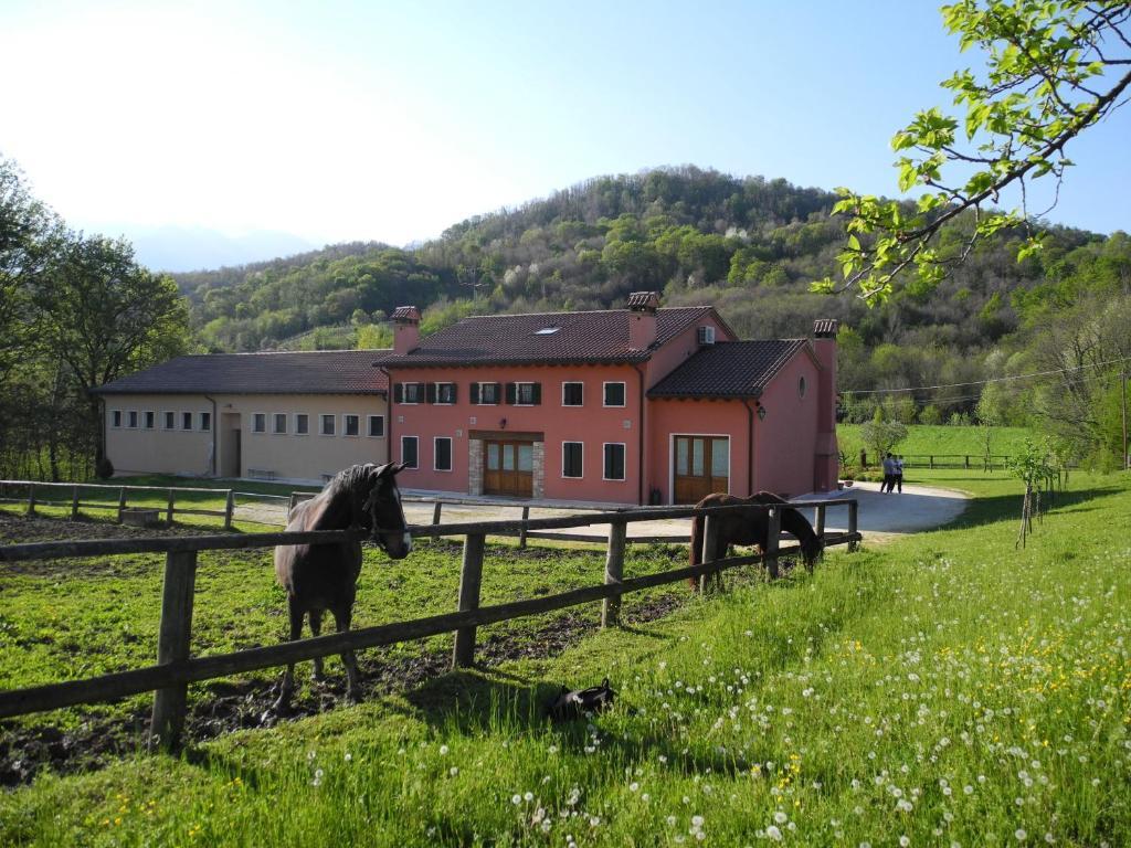 Agriturismo Cornolere Villa Castelcucco Екстериор снимка